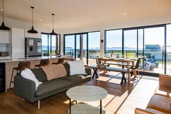 45 Skippers Road, Opito Bay