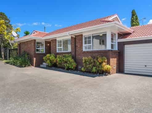 11/177 Onewa Road, Birkenhead