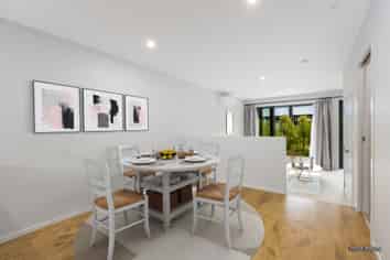 2D Nerita Place, Long Bay