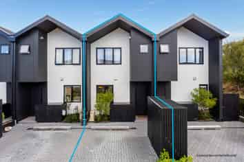 2D Nerita Place, Long Bay