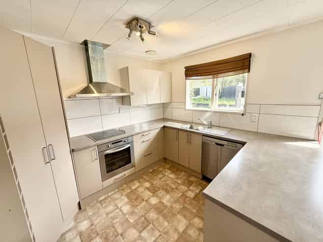 16 Otira grove, Kelson