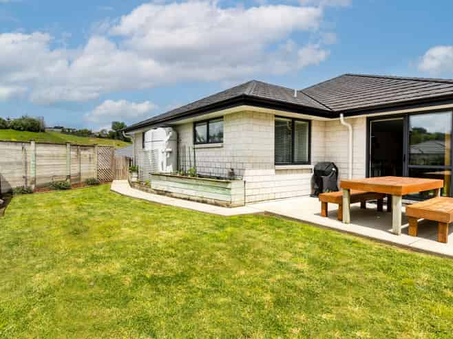 5 Ella Anne, Warkworth