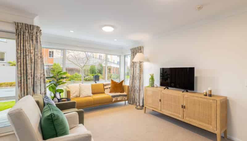 1 Lady Issac Way , Mairehau