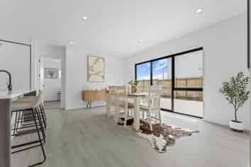 73 Clarks Beach Road, Clarks Beach