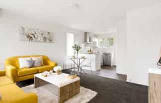 1/208 Preston Road, Otara