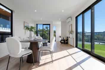 33E St Peters Street, Northcote