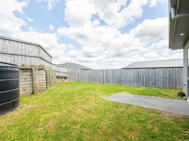 144 Te Manatu Drive, Huntington