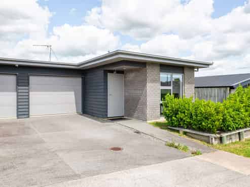 144 Te Manatu Drive, Huntington