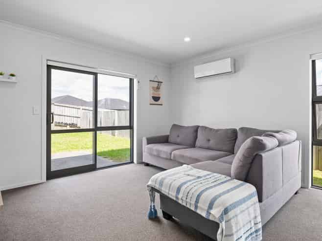 144 Te Manatu Drive, Huntington