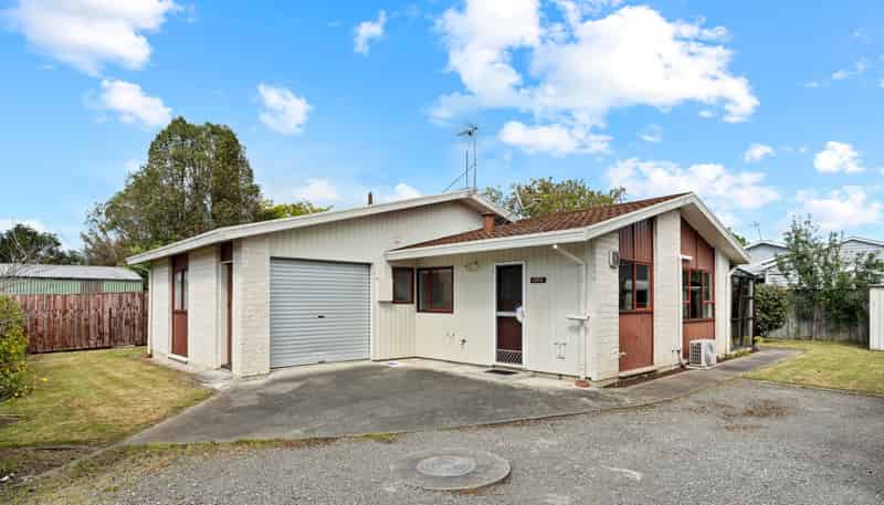 39B Opaki Road, Lansdowne