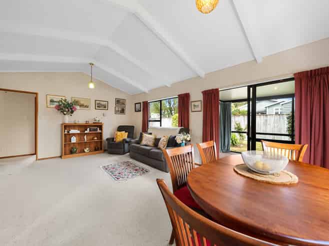 39B Opaki Road, Lansdowne