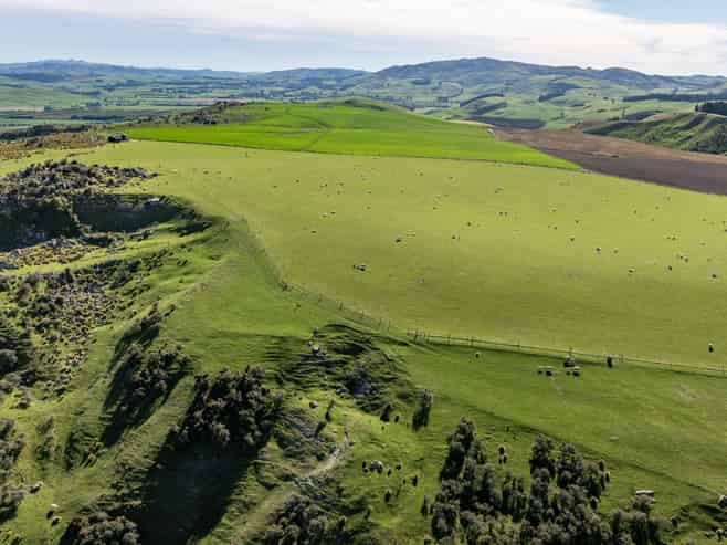 614 Omihi Road, Omihi