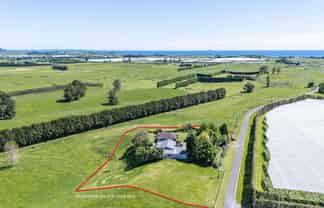 154 Ohinepanea Road, Pukehina