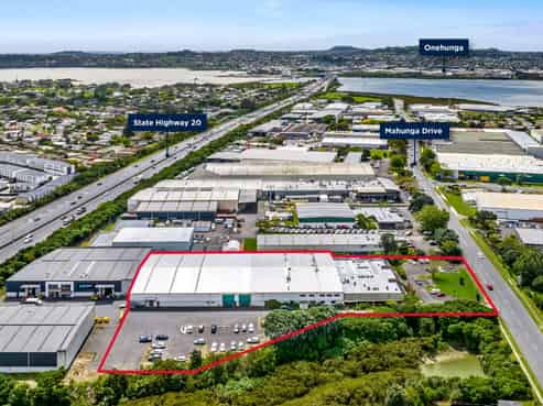 Vacant industrial with scale