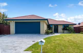 4 Shiraz Place, Henderson