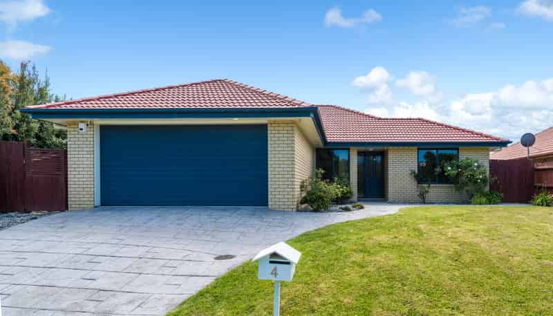 4 Shiraz Place, Henderson