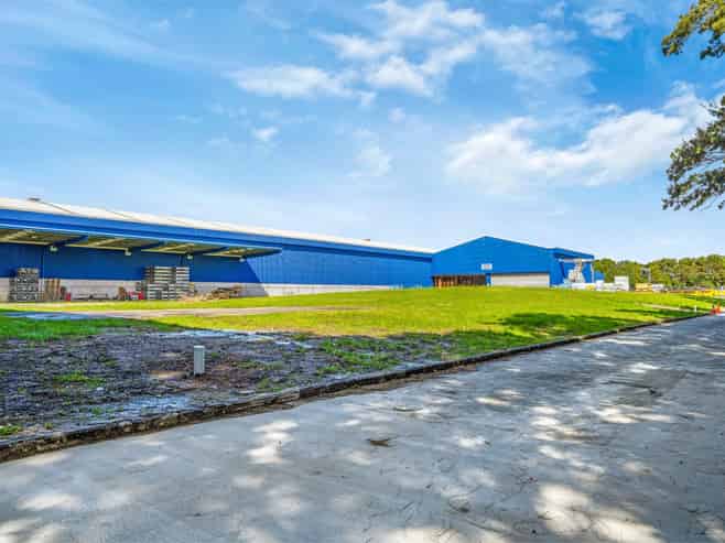 Affordable Industrial land - 4,969sqm