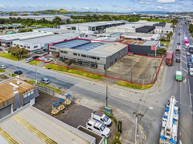 High-profile refurbished industrial