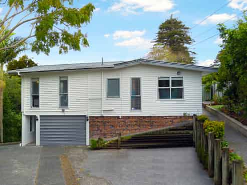 4 Kimber Hall Avenue, Mount Roskill
