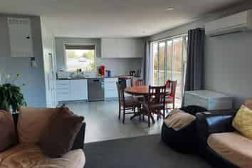 1/160 Geraldine Street, Saint Albans