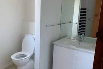 16 Victor Gr, Waikanae Beach