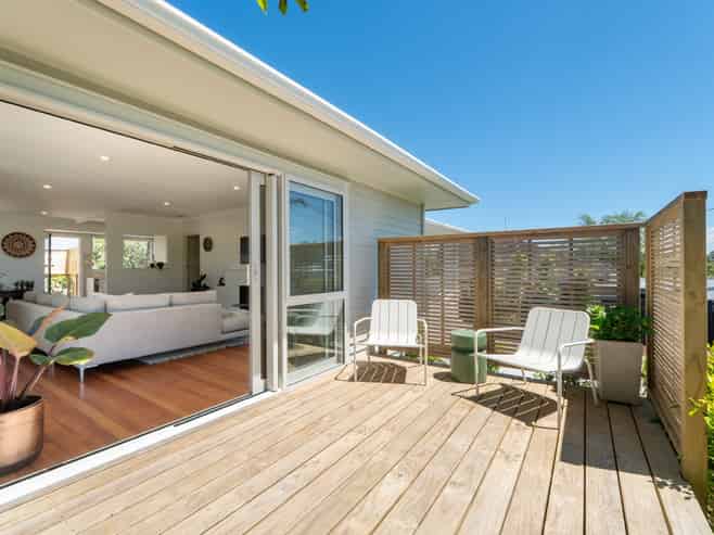 1/33 Exmouth Road, Northcote