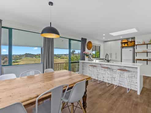 211 Whitehills Road, Waitoki