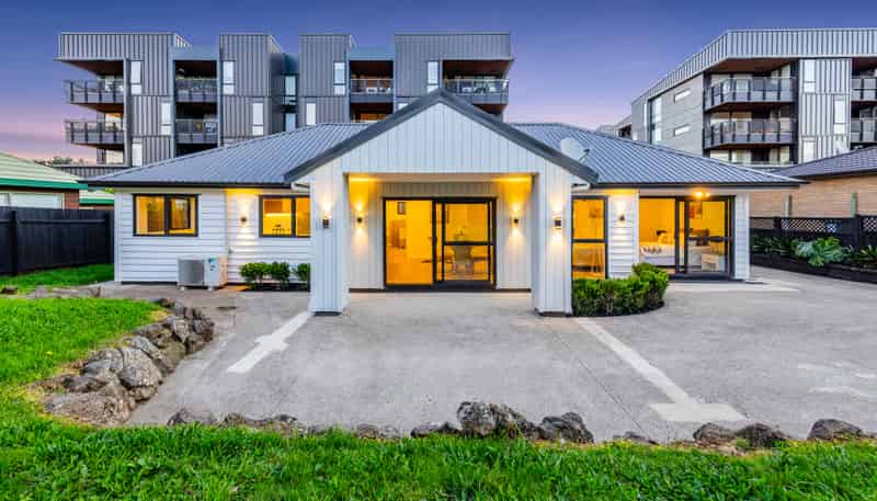 2/159 Church Street, Onehunga