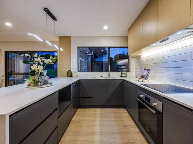 2/159 Church Street, Onehunga