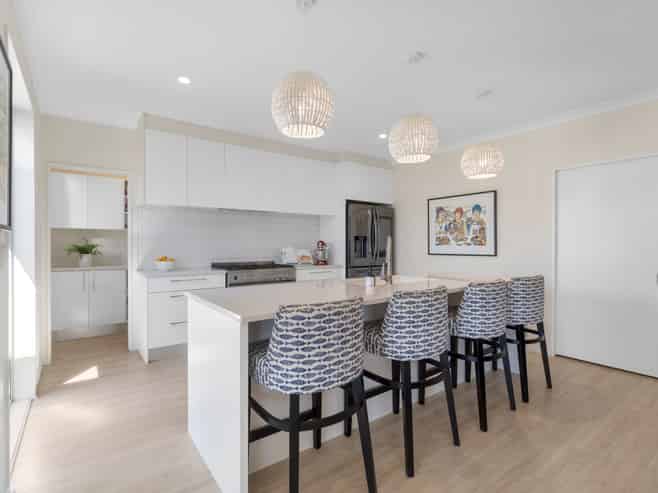 98 Infinity Drive, Pegasus