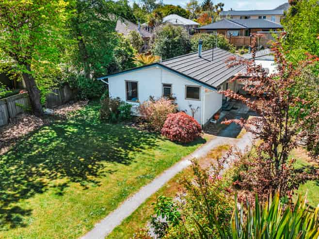 14 Sunset Street, Hilltop