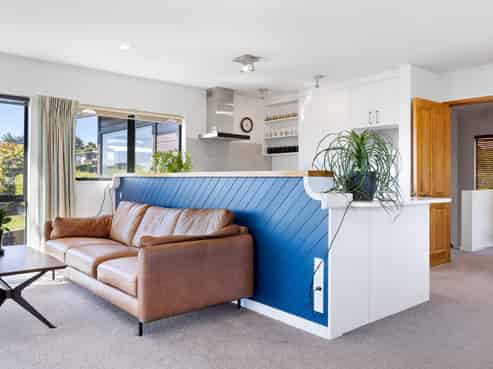 1 Scenic Heights, Acacia Bay