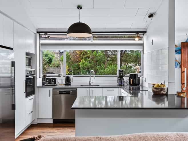 84 Hinemoa Avenue, Taupo