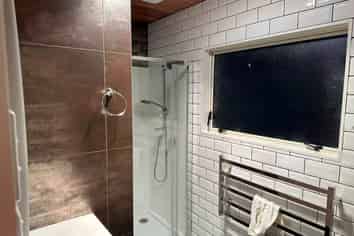 19 Emlyn Place, Torbay