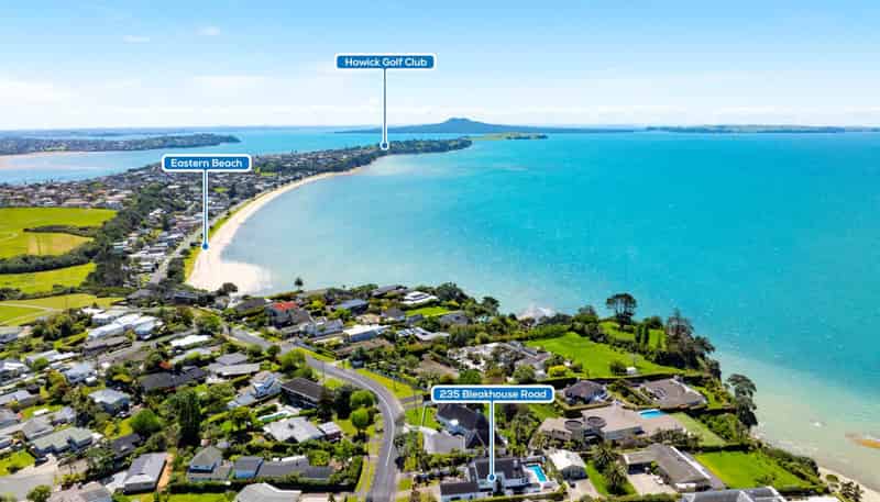 235 Bleakhouse Road, Mellons Bay