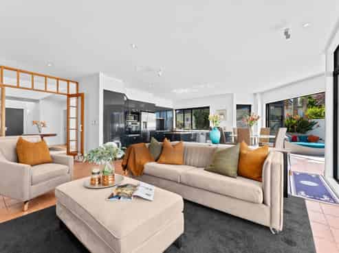 235 Bleakhouse Road, Mellons Bay