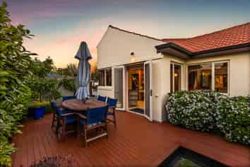 11 Park Lane, Greenmeadows