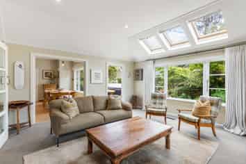 68 Friend Street, Karori