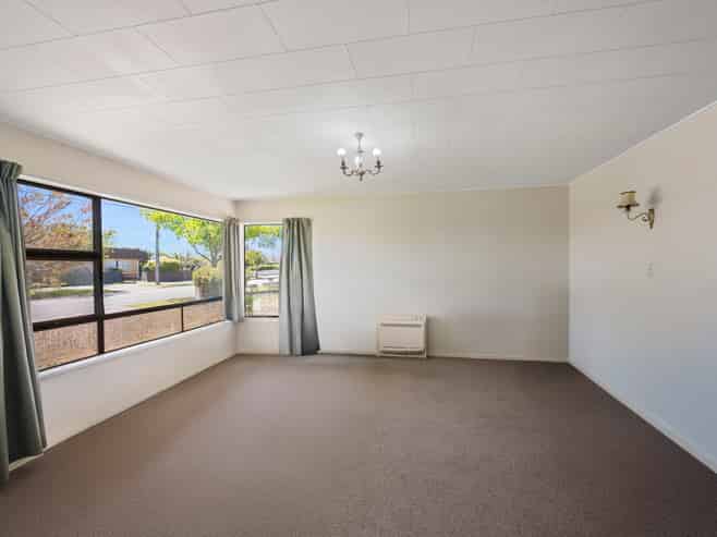 924 Florence Street, Raureka