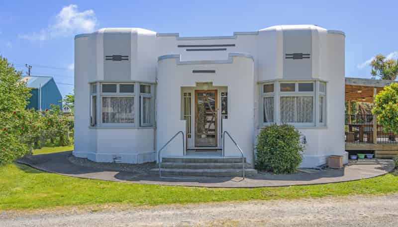 2 Lena Place, Foxton