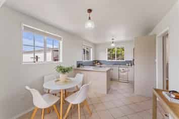 2/9 Britannia Street, North New Brighton