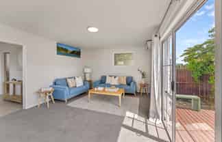 2/9 Britannia Street, North New Brighton