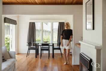 15 Bell Street, Judea