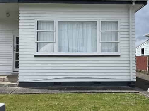 20B Bay Street, Petone