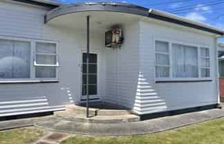 20B Bay Street, Petone