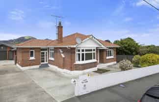 3 Bush Road, Mosgiel