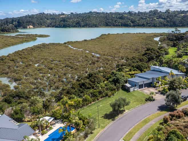 29 Schopolo Place, Albany