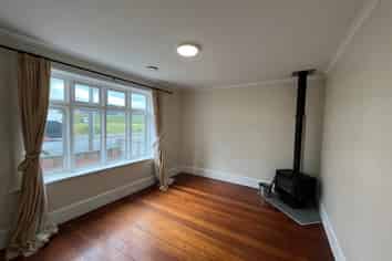 28 Bridge Street, Rongotai