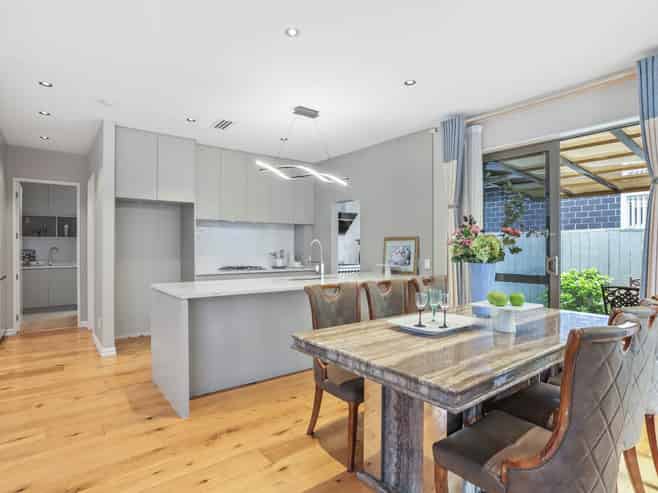 7 Hayward Wright Lane, Avondale