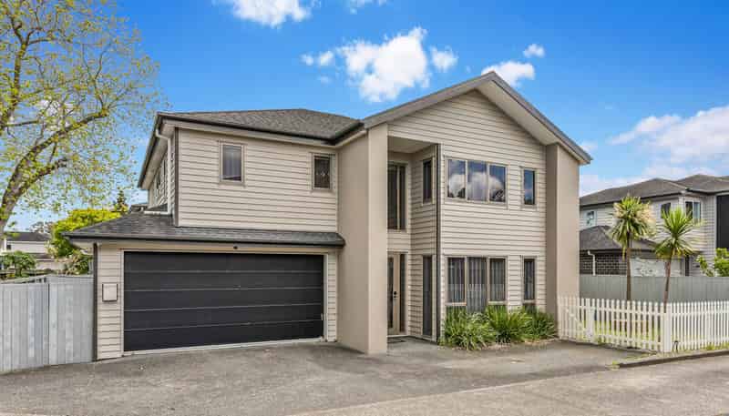 7 Hayward Wright Lane, Avondale